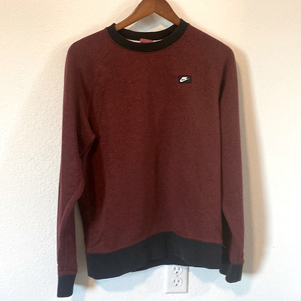Nike maroon jumper sweater small long sleeve